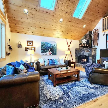 Das Bar Haus - Walk To Beach & Close To Ski Resort
